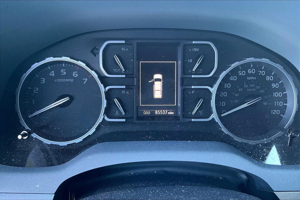Used 2019 Toyota Tundra SR5 w/ SR5 Upgrade Package RWD image 7