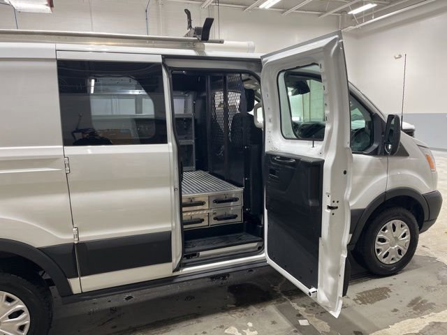 Certified 2019 Ford Transit 250 130 Low Roof w/ Exterior Upgrade Package image 16