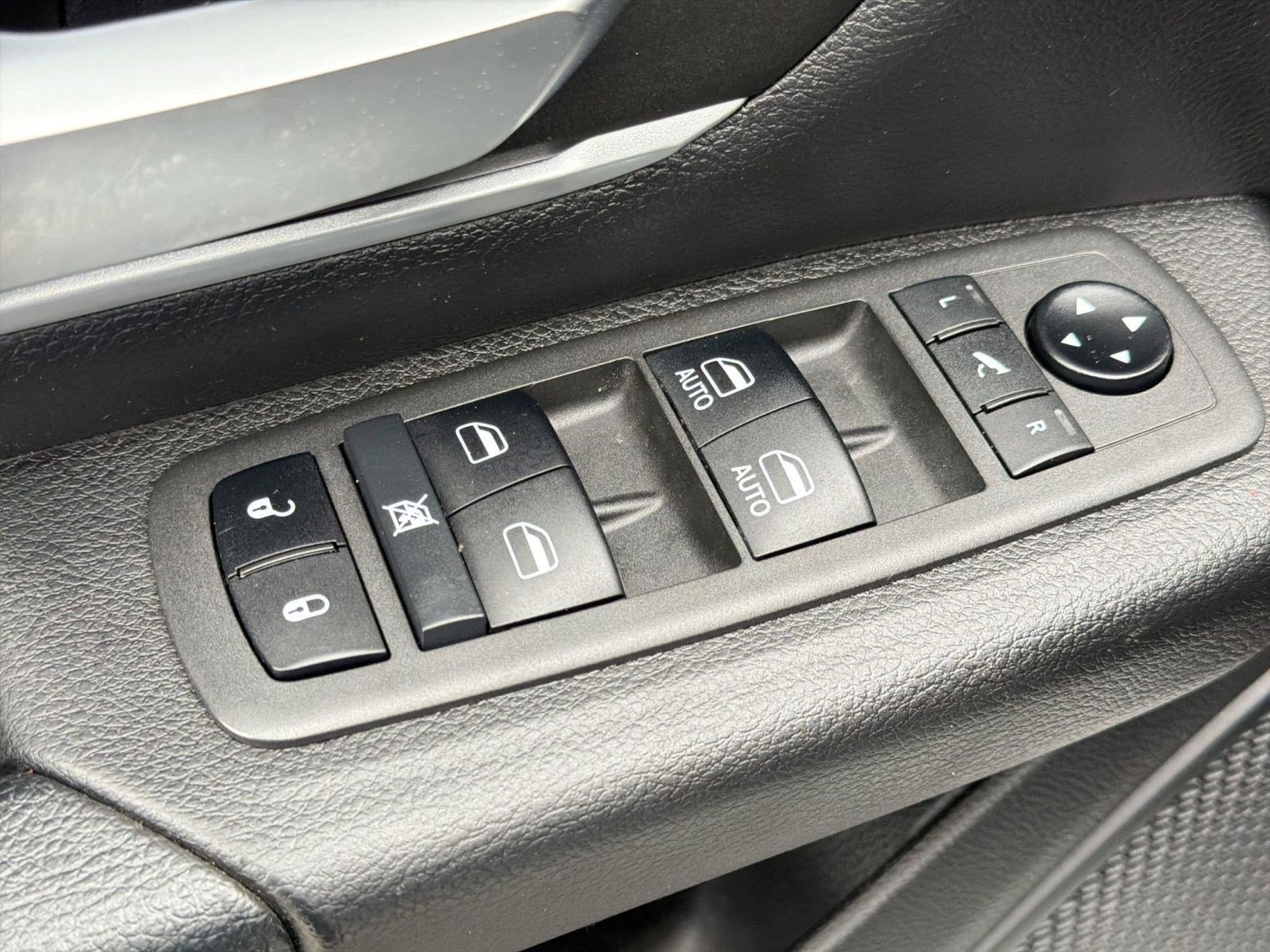 Used 2021 RAM 1500 Big Horn AWD/4WD image 13