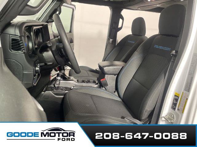 Used 2024 Jeep Wrangler Unlimited Rubicon 4xe AWD/4WD image 10