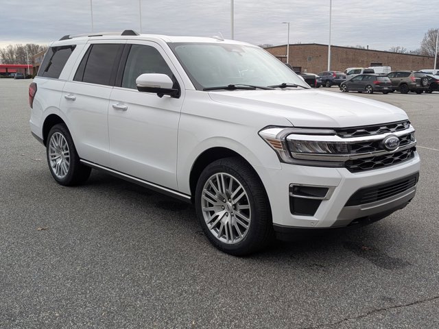 Certified 2023 Ford Expedition Limited image 2