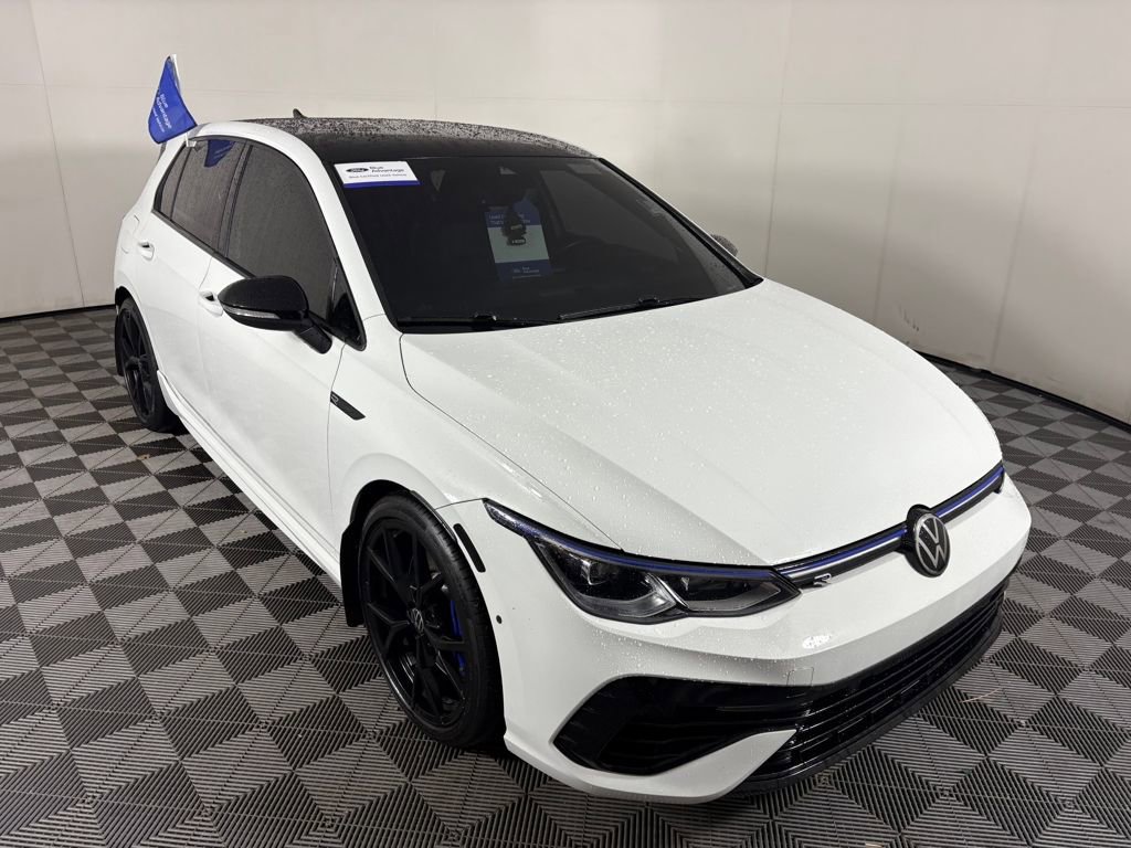 Used 2022 Volkswagen Golf R image 7