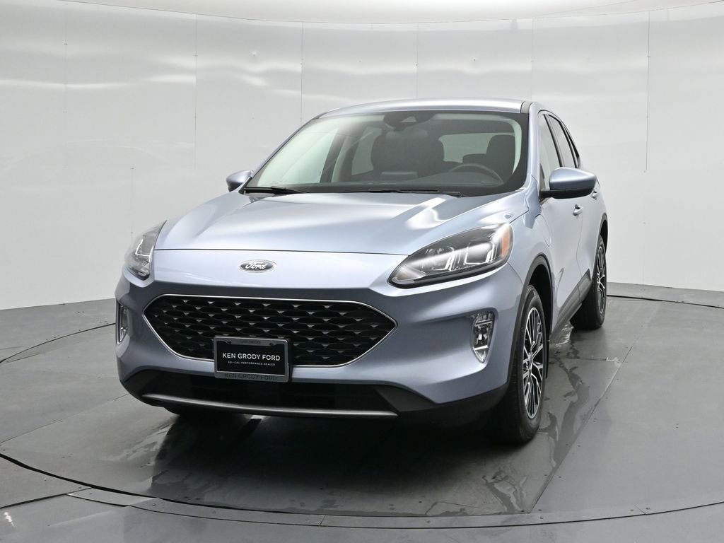 Certified 2022 Ford Escape SEL w/ Technology Package image 57