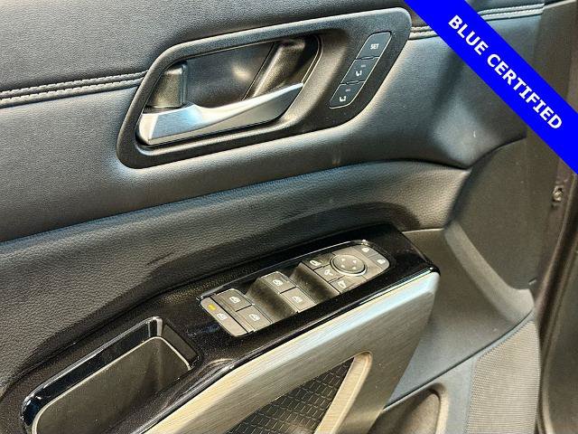 Used 2023 Nissan Pathfinder Platinum AWD/4WD image 16
