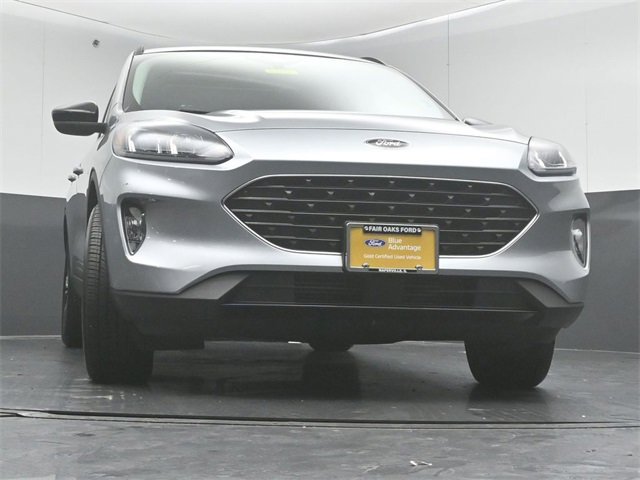 Certified 2022 Ford Escape SEL w/ SEL Stealth AWD Package image 40