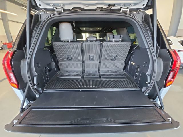 Certified 2025 Ford Expedition Tremor AWD/4WD image 23