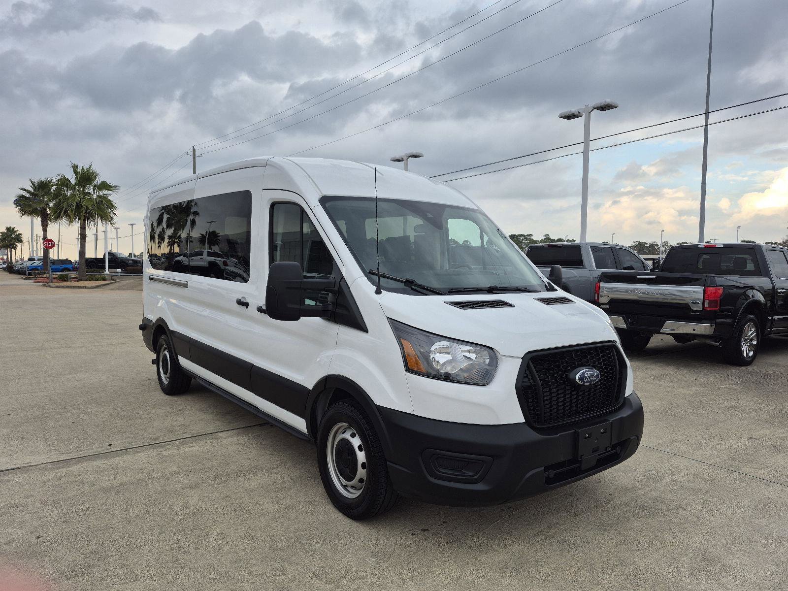 Certified 2024 Ford Transit 350 XL image 6