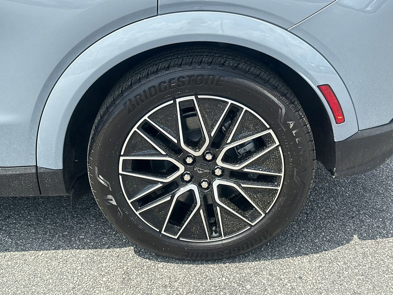 Certified 2025 Ford Mustang Mach-E Premium image 22