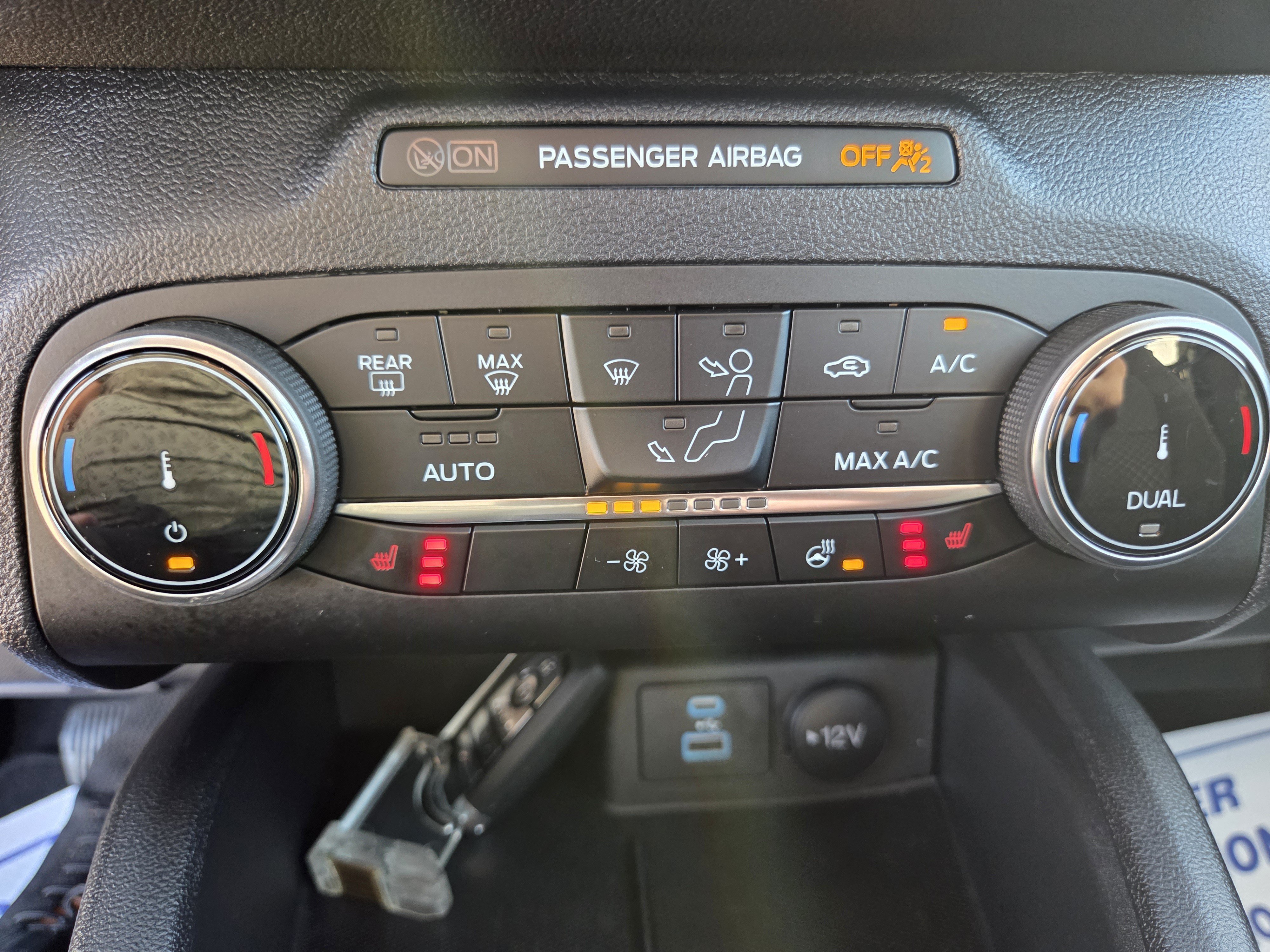 Certified 2023 Ford Escape Active AWD/4WD image 23