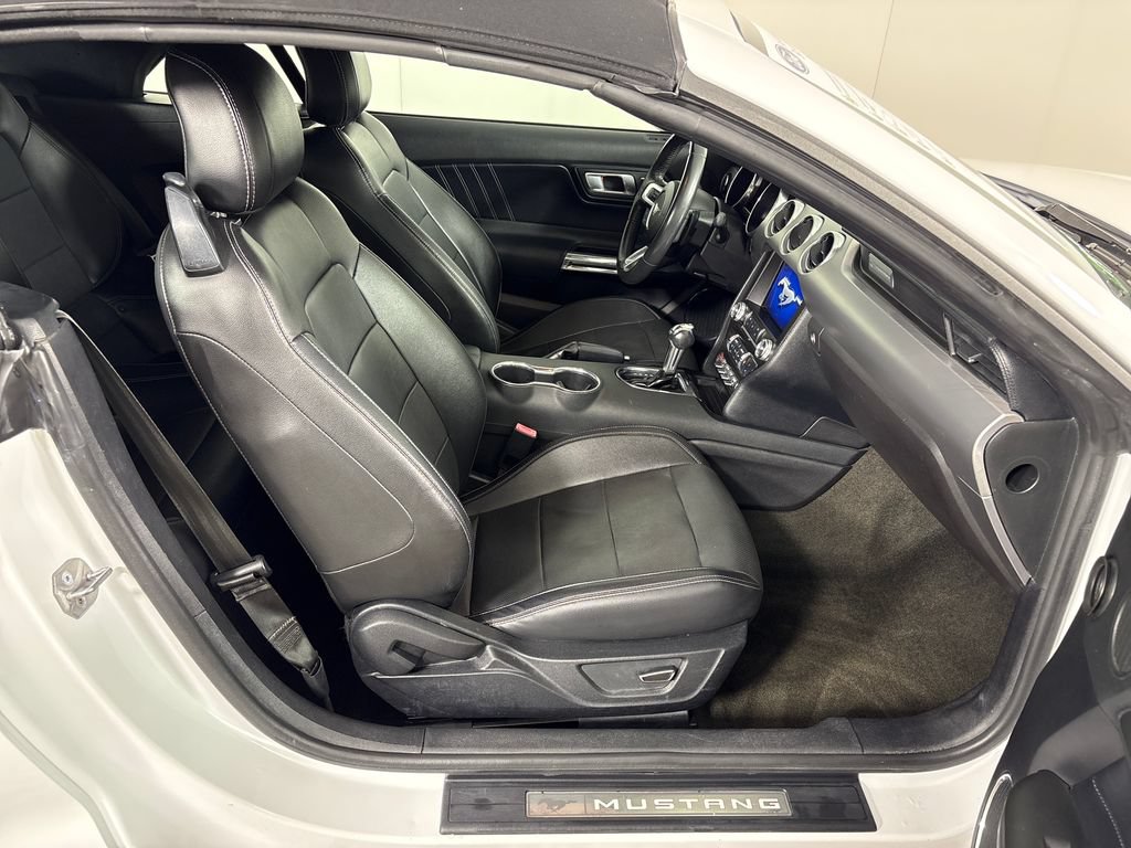 Certified 2018 Ford Mustang Premium RWD image 6
