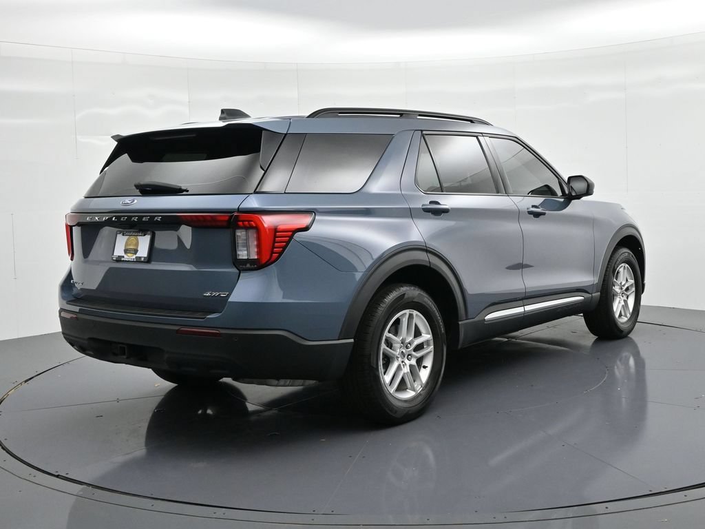 Certified 2025 Ford Explorer Active AWD/4WD image 6
