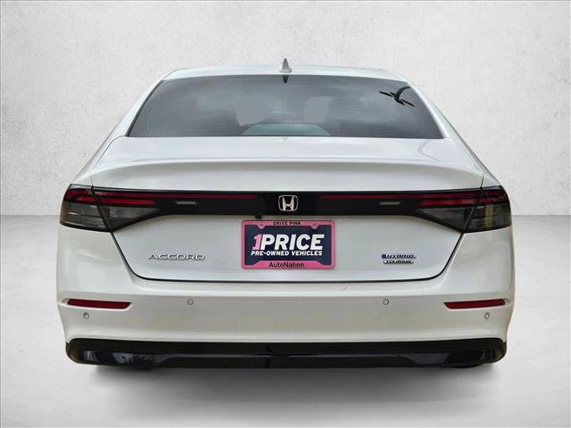 Used 2023 Honda Accord Touring image 6