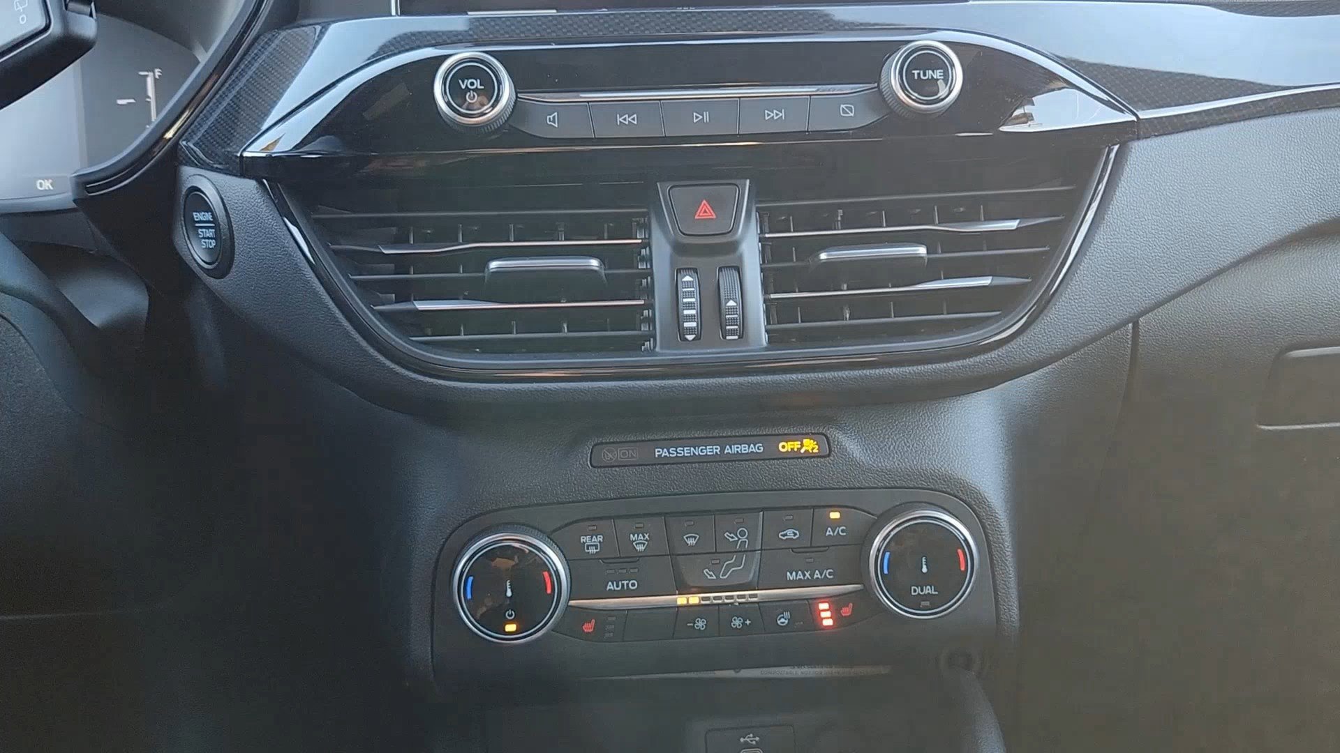 Certified 2025 Ford Escape ST-Line Select image 15