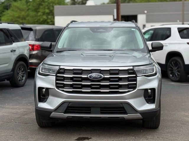 Certified 2025 Ford Explorer Active w/ Active Comfort Package AWD/4WD image 38