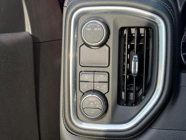 Used 2020 Chevrolet Silverado 1500 LT w/ All-Star Edition image 22