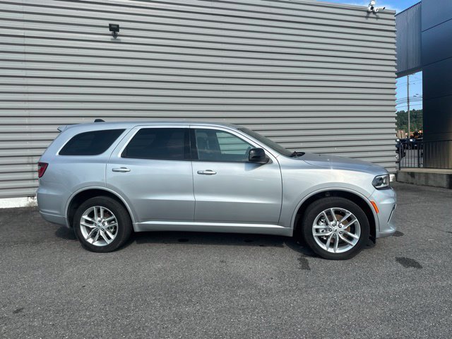 Used 2025 Dodge Durango GT AWD/4WD image 2