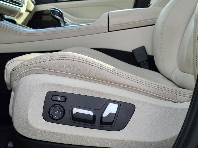 Used 2021 BMW X5 sDrive40i w/ Premium Package 2 image 25