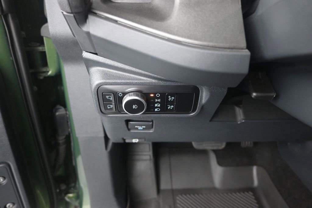 Certified 2025 Ford Bronco Badlands AWD/4WD image 45