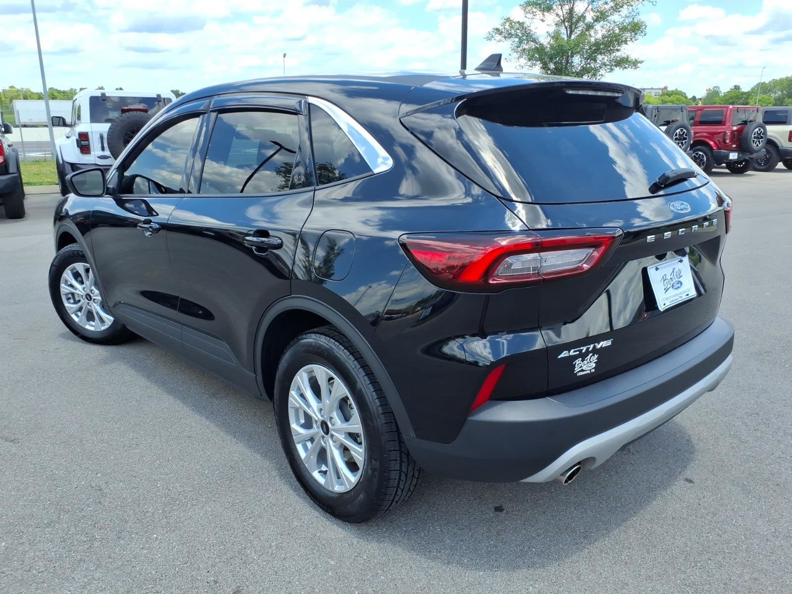 Certified 2023 Ford Escape Active w/ Cold Weather Package FWD image 5