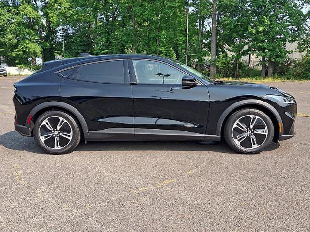 Certified 2021 Ford Mustang Mach-E Select w/ Comfort/Appearance Package RWD image 8
