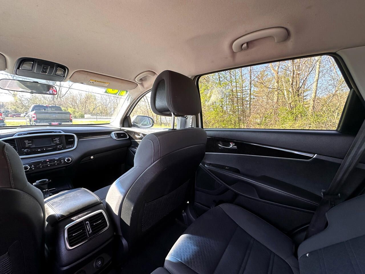 Used 2016 Kia Sorento LX image 22