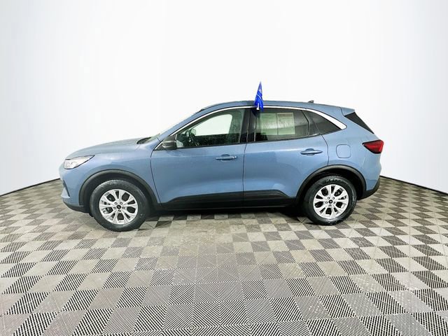 Certified 2024 Ford Escape Active image 2