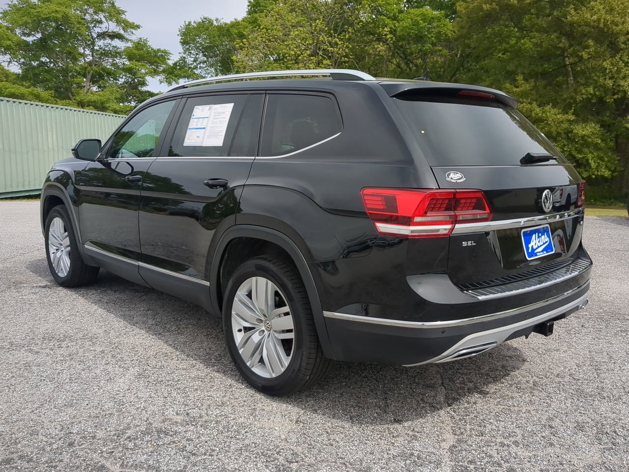 Used 2019 Volkswagen Atlas SEL FWD image 2