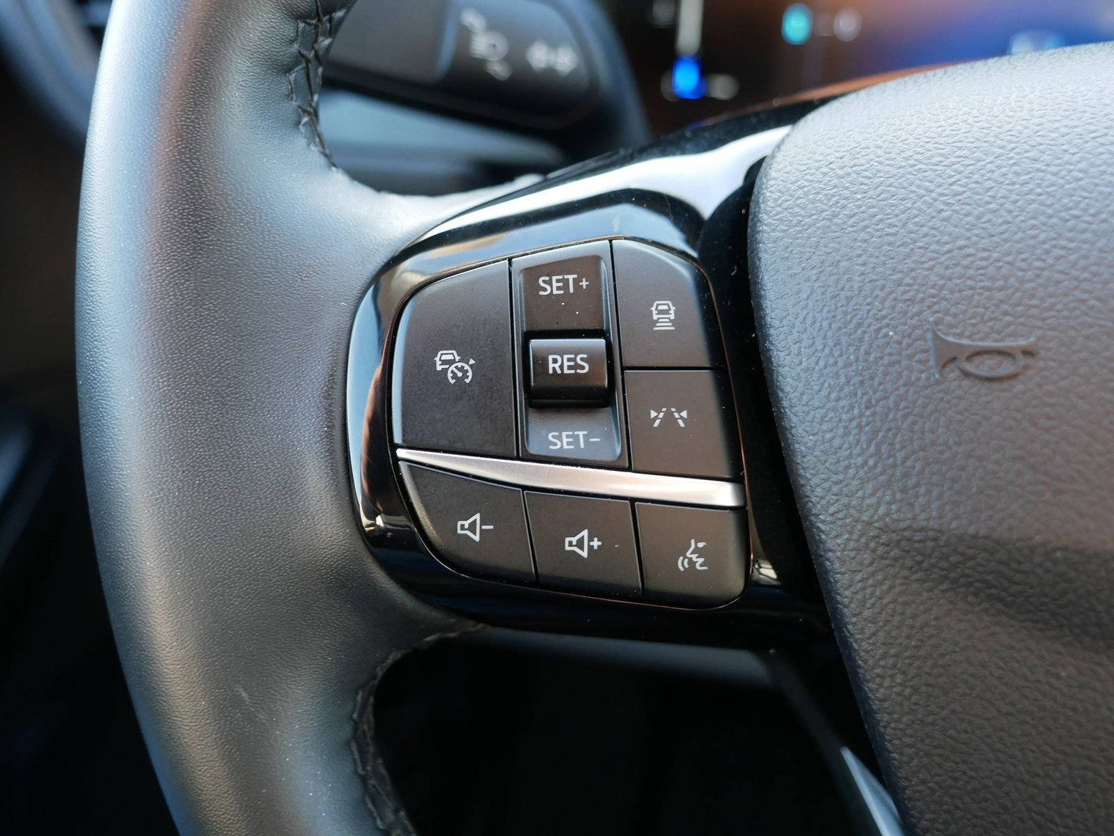 Certified 2023 Ford Escape Active w/ Tech Pack #1 image 33