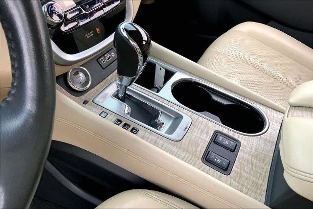 Used 2020 Nissan Murano SL w/ Moonroof Package image 16