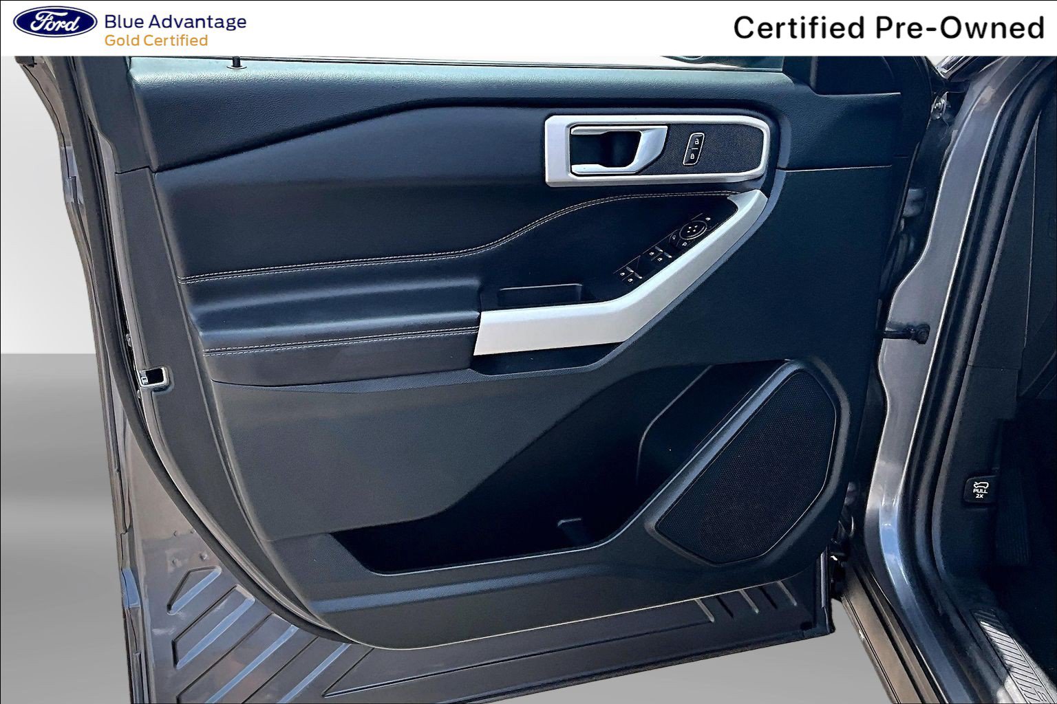 Certified 2023 Ford Explorer XLT w/ Equipment Group 202A AWD/4WD image 26