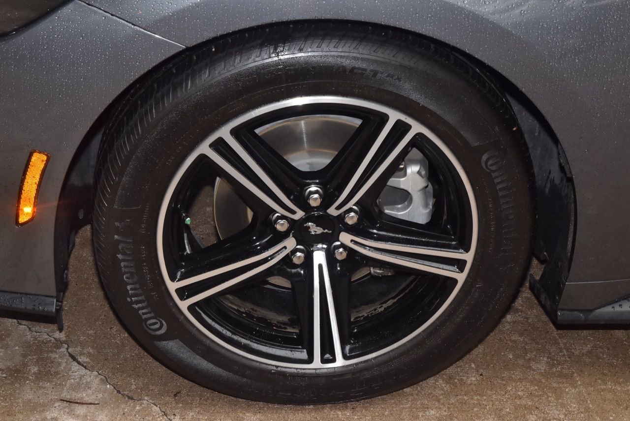 Certified 2024 Ford Mustang Coupe RWD image 35