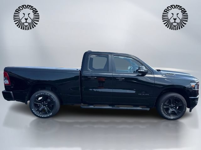 Used 2022 RAM 1500 Big Horn w/ Night Edition AWD/4WD image 3