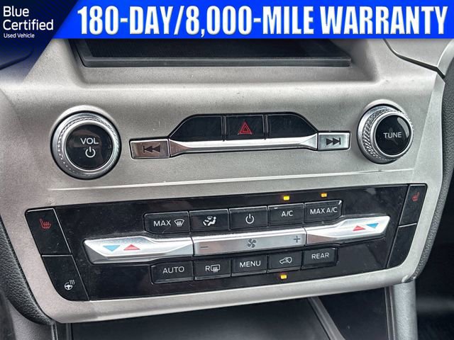 Certified 2022 Ford Explorer XLT w/ Equipment Group 202A AWD/4WD image 28