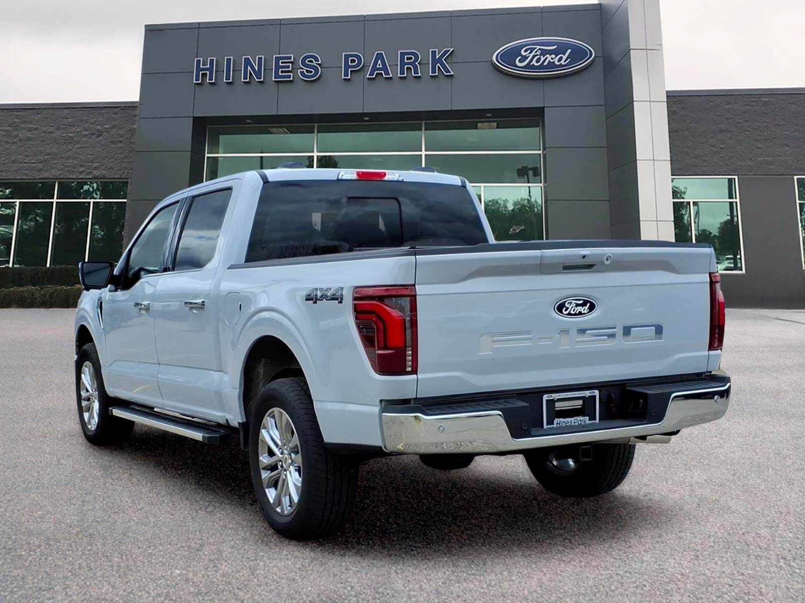 Certified 2025 Ford F150 Lariat w/ Equipment Group 501A Mid AWD/4WD image 5