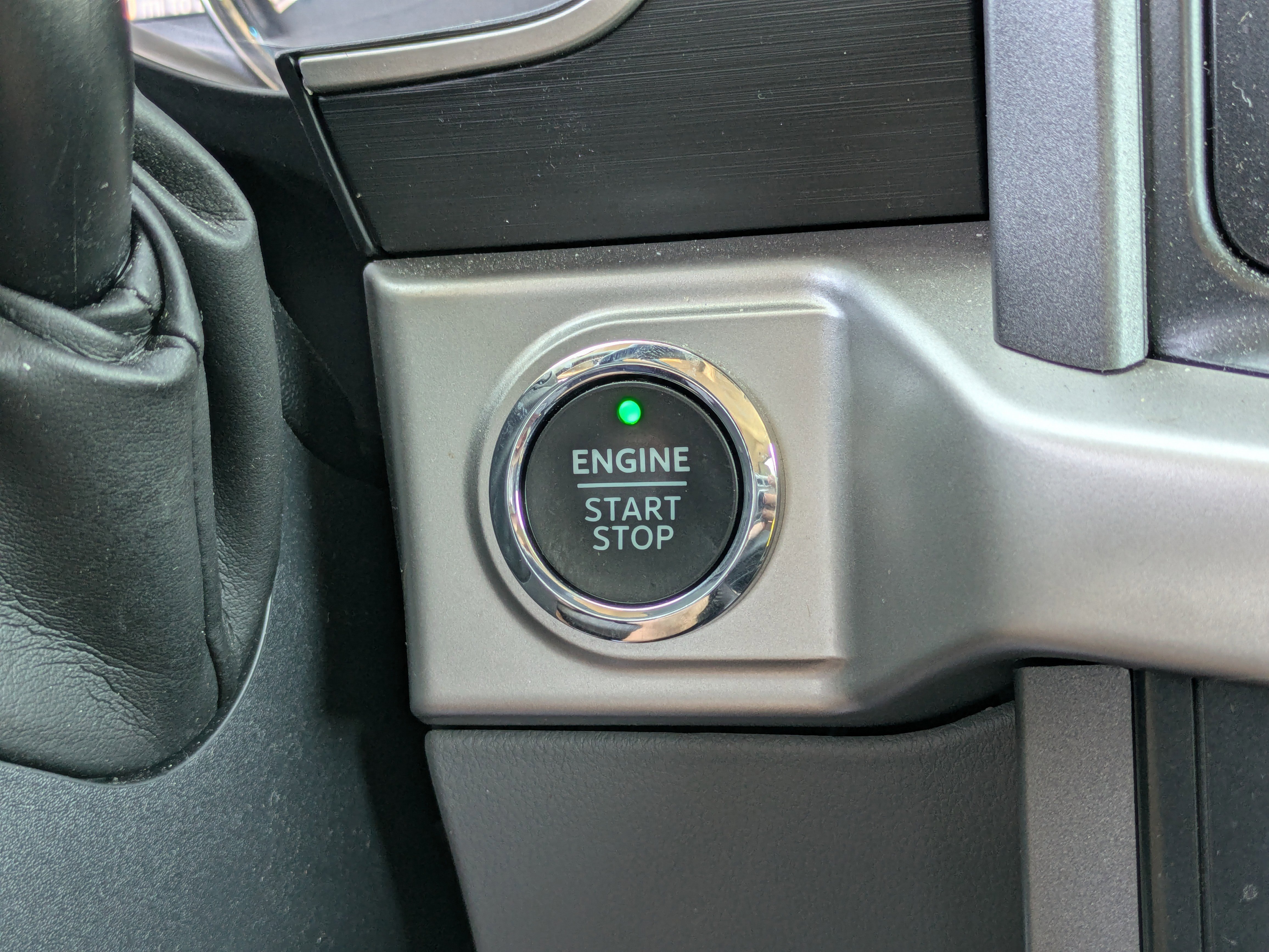 Certified 2022 Ford F150 XLT w/ Equipment Group 302A High image 28