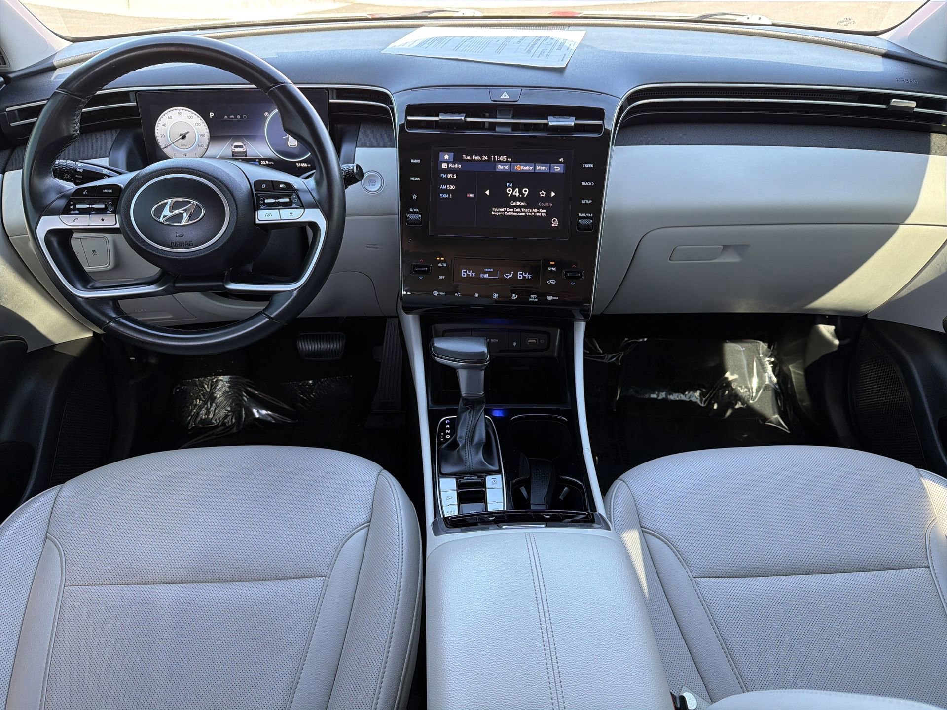 Used 2023 Hyundai Tucson SEL w/ Convenience Package image 9