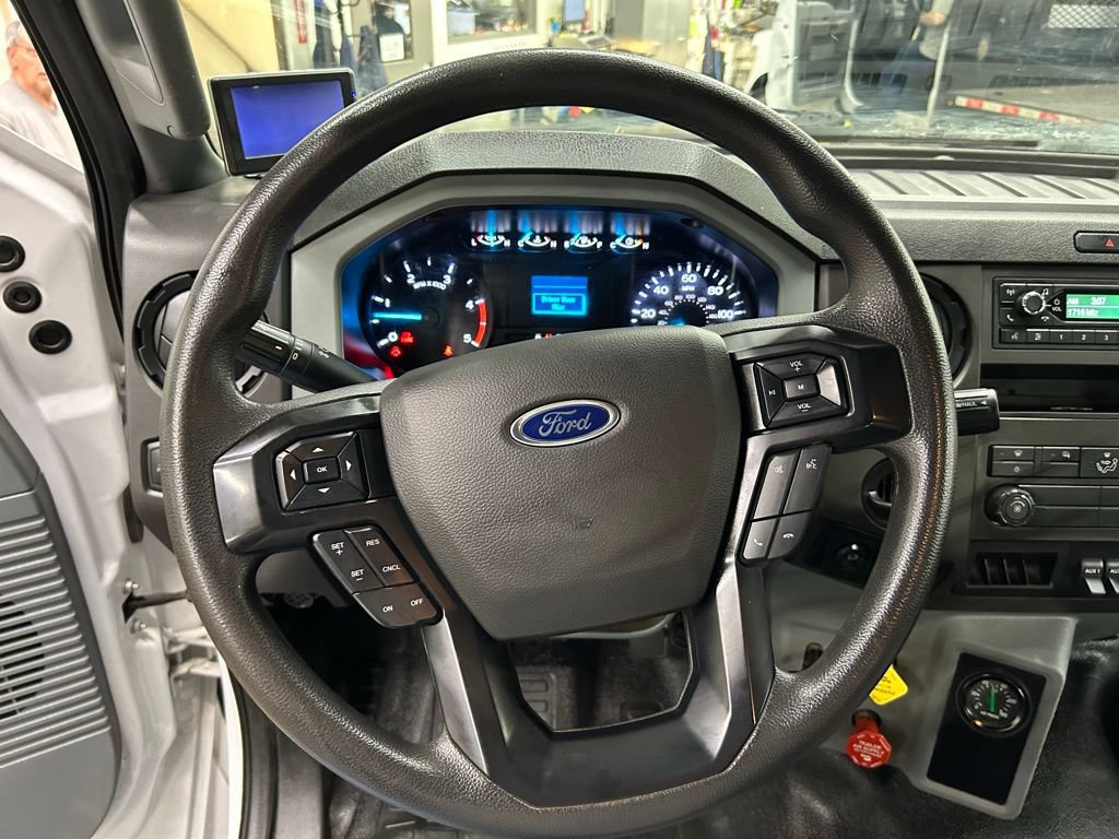 Certified 2022 Ford F750 2WD Regular Cab Super Duty image 9