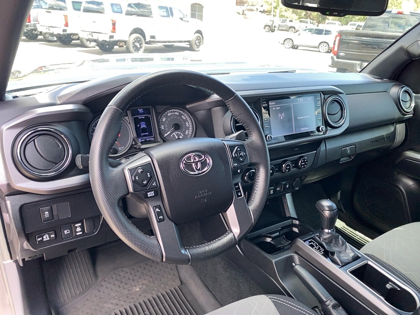 Used 2020 Toyota Tacoma TRD Sport w/ Technology Package AWD/4WD image 15