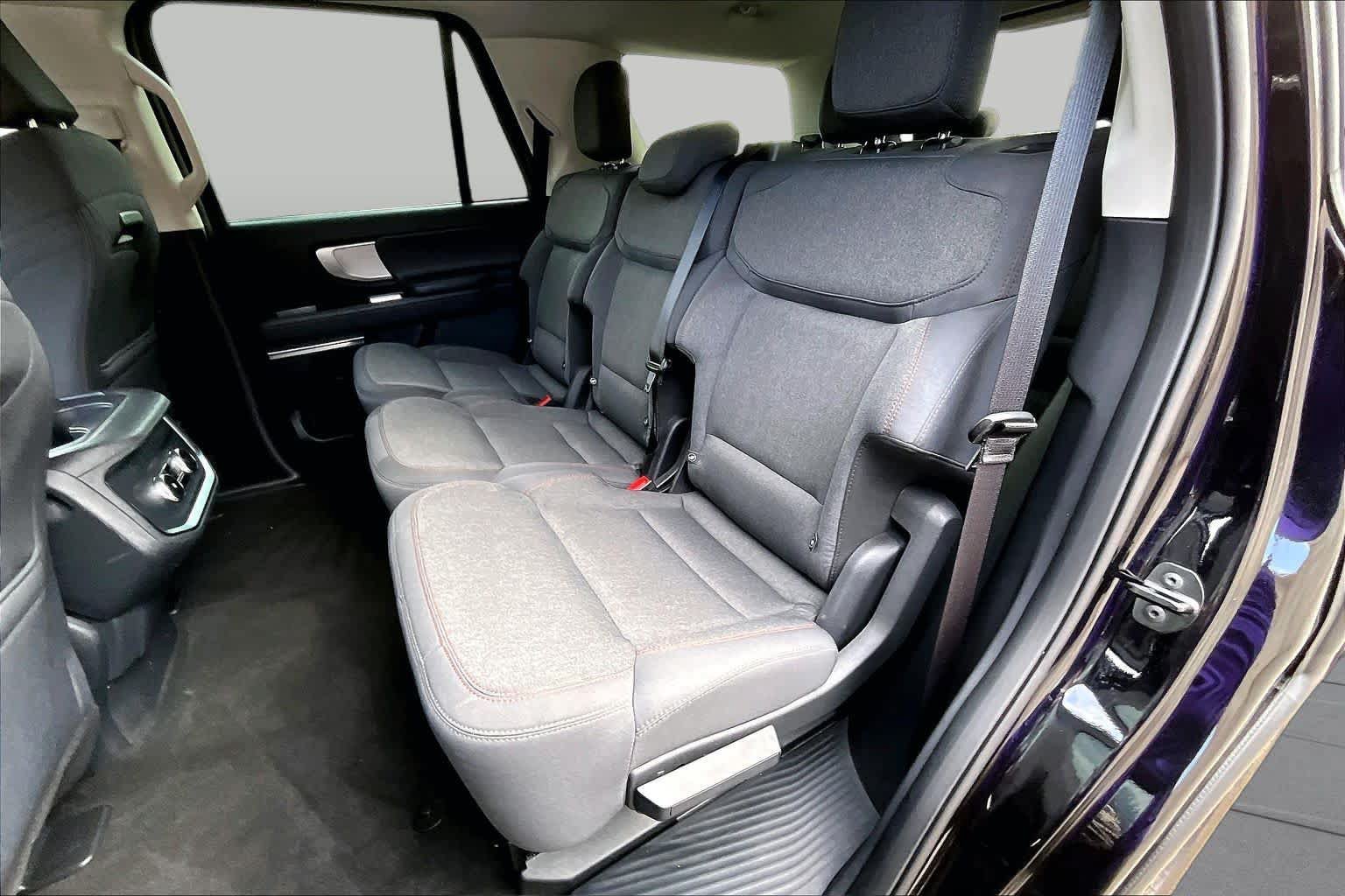 Certified 2025 Ford Expedition Active RWD image 21