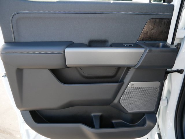 Certified 2025 Ford F250 Lariat AWD/4WD image 13