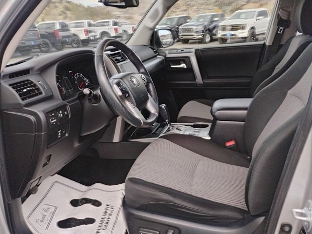 Used 2022 Toyota 4Runner SR5 image 9