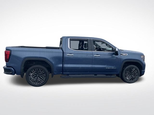 Used 2025 GMC Sierra 1500 Denali w/ Technology Package AWD/4WD image 7