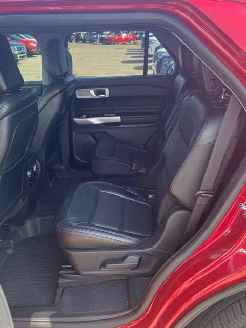 Certified 2020 Ford Explorer Limited AWD/4WD image 6