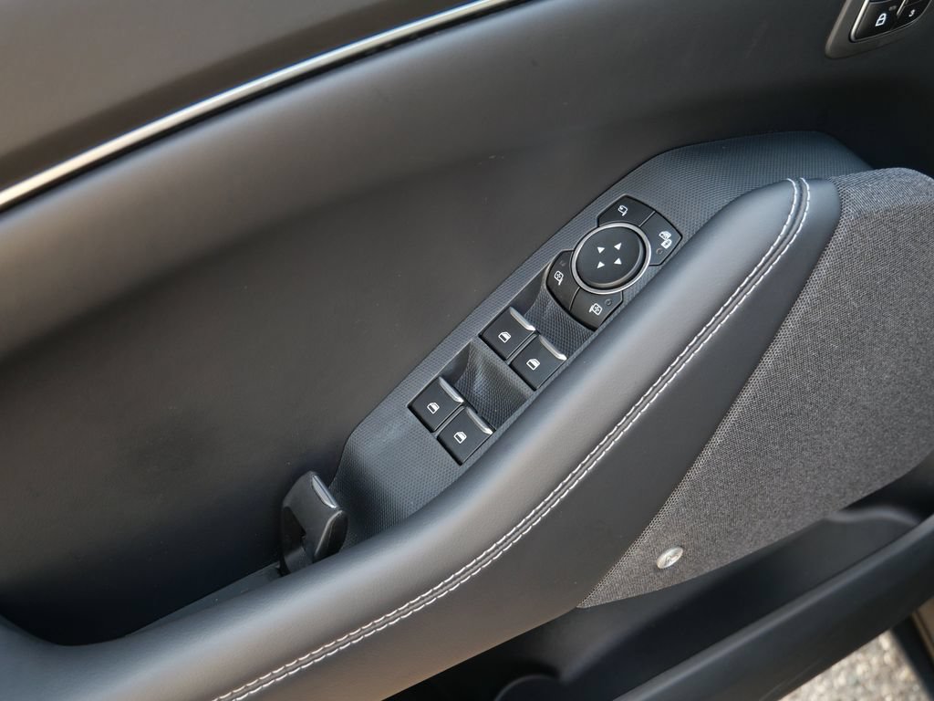 Certified 2025 Ford Mustang Mach-E Premium AWD/4WD image 22