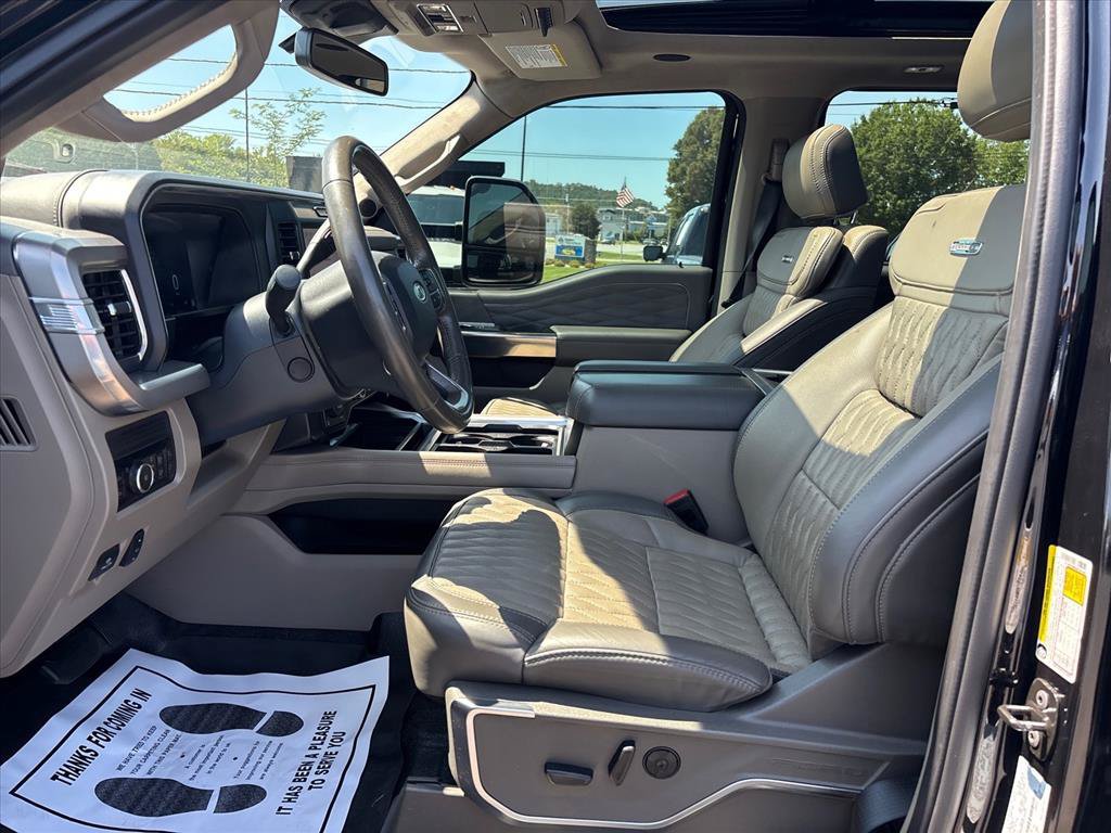 Certified 2025 Ford F250 Platinum w/ Platinum Plus Package AWD/4WD image 25