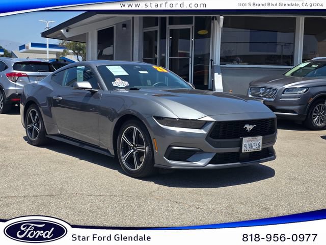 Certified 2025 Ford Mustang Coupe RWD image 1