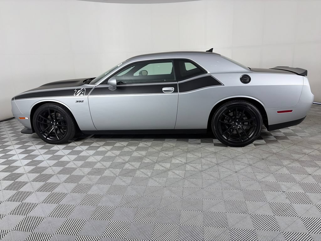 Used 2021 Dodge Challenger R/T Scat Pack w/ T/A Package RWD image 4