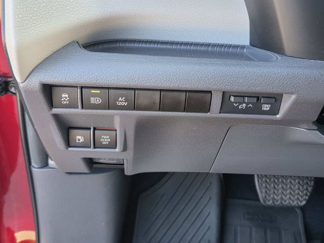 Used 2023 Toyota Sienna Limited AWD/4WD image 20
