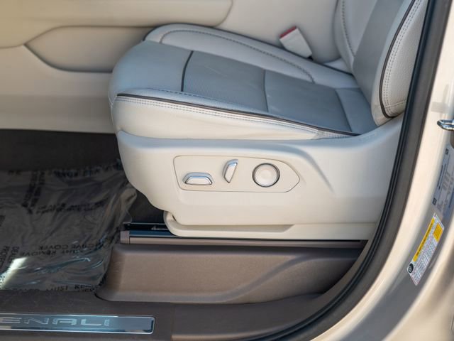 Used 2021 GMC Yukon Denali image 21