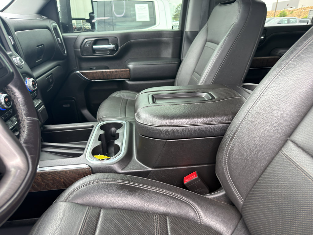 Used 2022 GMC Sierra 2500 Denali w/ Technology Package AWD/4WD image 10